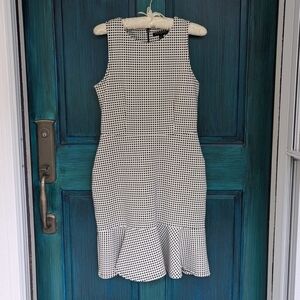 Banana Republic Black White Check Cocoon Flounch Peplum Hem Dress Size 6